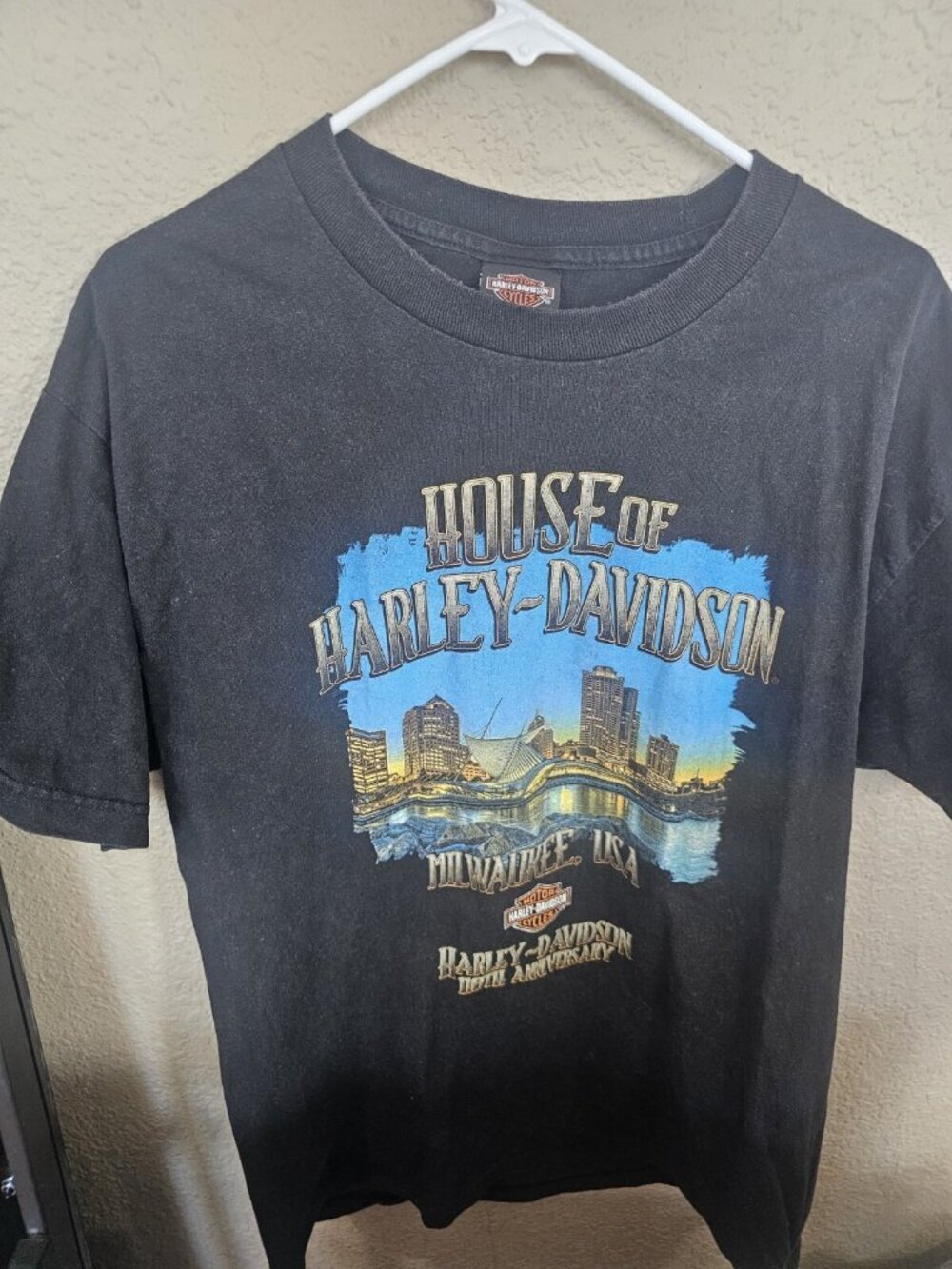 House Of Harley Davidson Milwaukee Black T-shirt Men's Large Short Sleeve